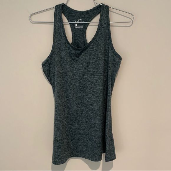 Nike Tank Top Size Small - Picture 1 of 8